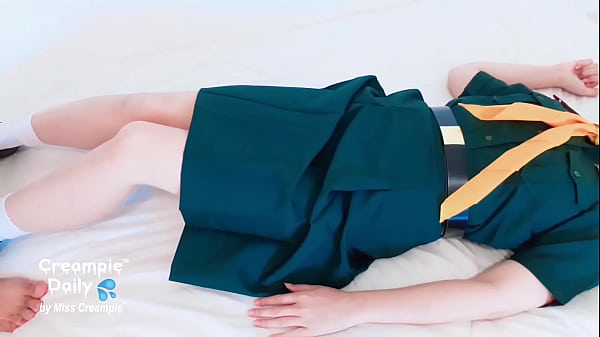 คลิปหลุดxnxx หลอกเนตรนารีว่าจะซื้อไอโฟน15 ให้เลยยอมแหกหีให้เย็ด